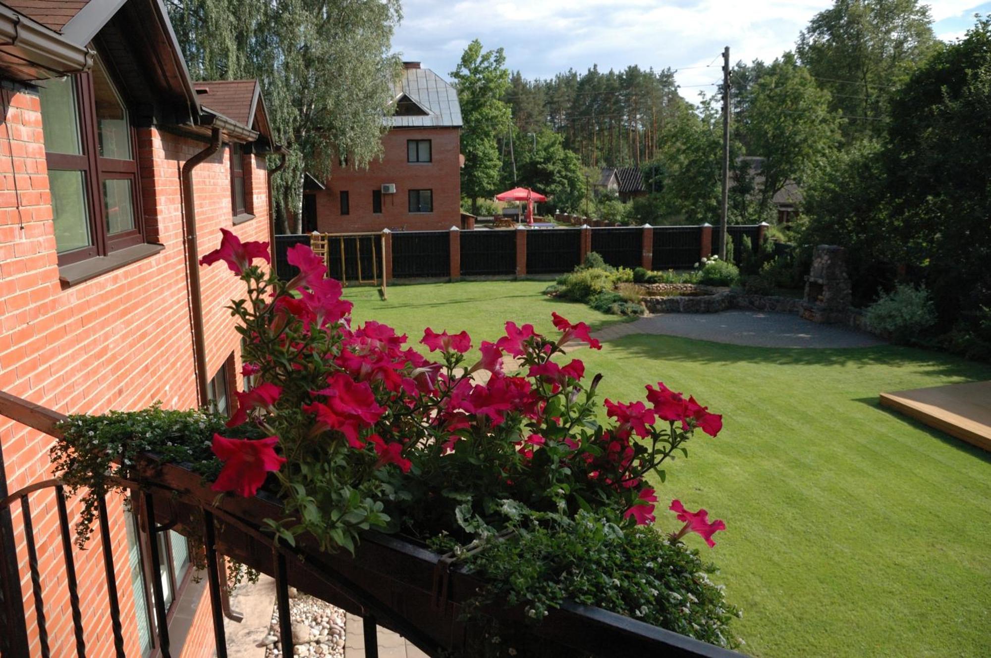 Strenci Guesthouse Strenči Exterior foto